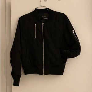 NWOT!! Black Bomber Jacket! 🖤🖤